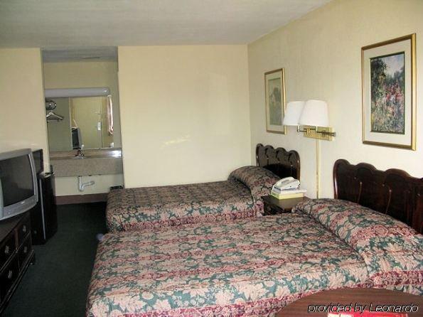 Super 8 By Wyndham Fort Worth Tx Bilik gambar