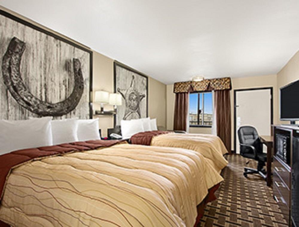Super 8 By Wyndham Fort Worth Tx Bilik gambar